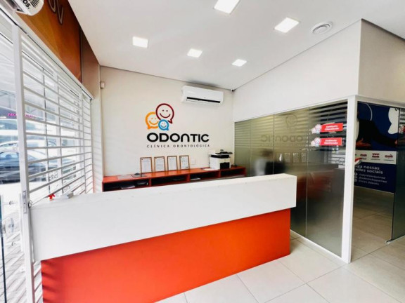 Sala Comercial à Venda, 150 m² em Boqueirão - Curitiba