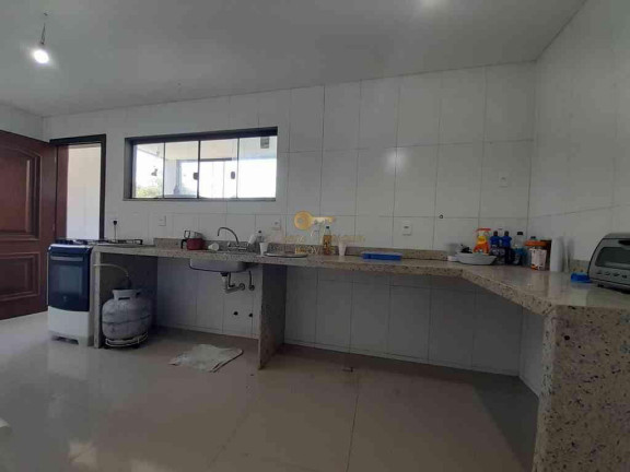 Imagem Casa com 4 Quartos à Venda, 2.400 m² em Três Córregos - Teresópolis