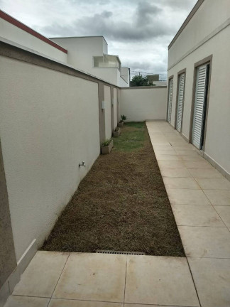 Imagem Casa com 3 Quartos à Venda, 150 m² em Condominio Lago Da Serra - Araçoiaba Da Serra Imagem Casa com 3 Quartos à Venda, 150 m² em Condominio Lago Da Serra - Araçoiaba Da Serra