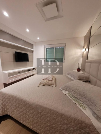 Imagem Apartamento com 4 Quartos à Venda, 135 m² em Centro - Balneário Camboriú Imagem Apartamento com 4 Quartos à Venda, 135 m² em Centro - Balneário Camboriú