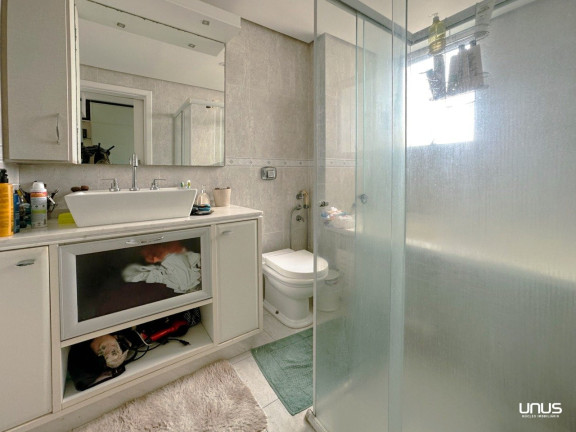 Imagem Apartamento com 3 Quartos à Venda, 143 m² em Coqueiros - Florianópolis