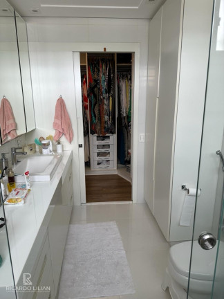 Imagem Apartamento com 3 Quartos à Venda, 197 m² em Higienópolis - São Paulo Imagem Apartamento com 3 Quartos à Venda, 197 m² em Higienópolis - São Paulo