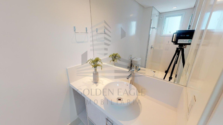 Imagem Apartamento com 3 Quartos à Venda, 198 m² em Centro - Balneário Camboriú Imagem Apartamento com 3 Quartos à Venda, 198 m² em Centro - Balneário Camboriú