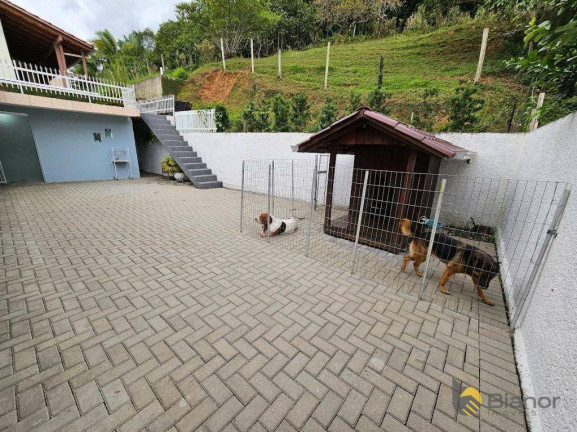 Imagem Casa com 3 Quartos à Venda, 150 m² em Itoupava Central - Blumenau Imagem Casa com 3 Quartos à Venda, 150 m² em Itoupava Central - Blumenau