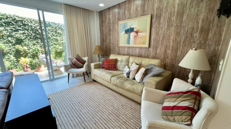 Imagem Casa com 3 Quartos à Venda, 218 m² em Jardim Três Marias - Guarujá Imagem Casa com 3 Quartos à Venda, 218 m² em Jardim Três Marias - Guarujá