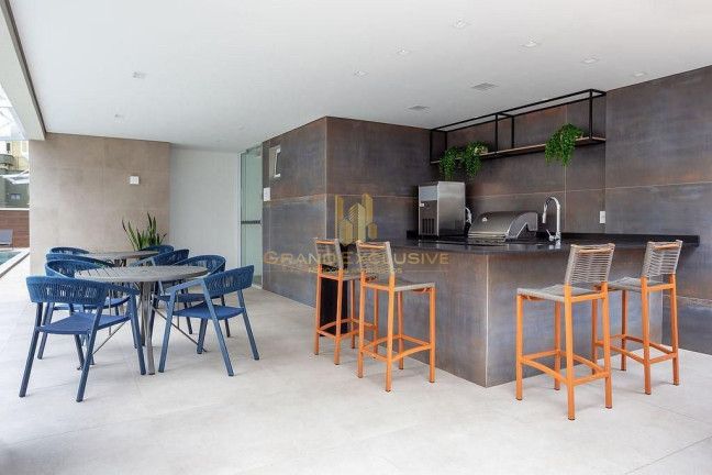 Imagem Apartamento com 3 Quartos à Venda, 279 m² em Centro - Balneário Camboriú Imagem Apartamento com 3 Quartos à Venda, 279 m² em Centro - Balneário Camboriú