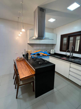 Imagem Casa de Condomínio com 3 Quartos à Venda, 260 m² em Jardim São Paulo Ii - Cotia Imagem Casa de Condomínio com 3 Quartos à Venda, 260 m² em Jardim São Paulo Ii - Cotia
