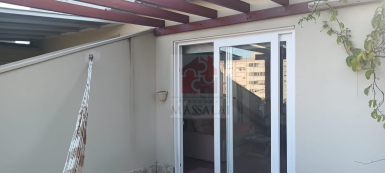 Imagem Cobertura com 3 Quartos à Venda, 81 m² em Menino Deus - Porto Alegre Imagem Cobertura com 3 Quartos à Venda, 81 m² em Menino Deus - Porto Alegre