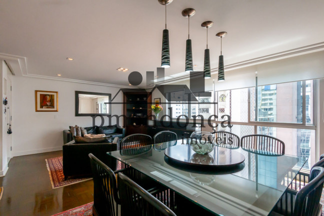 Imagem Apartamento com 3 Quartos à Venda, 137 m² em Jardins - São Paulo Imagem Apartamento com 3 Quartos à Venda, 137 m² em Jardins - São Paulo