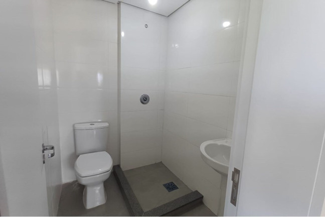 Apartamento com 2 Quartos à Venda, 64 m² em Vila Ipiranga - Porto Alegre