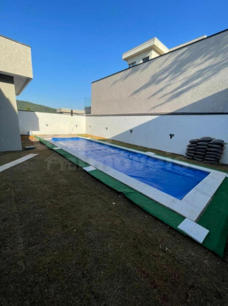 Imagem Casa com 3 Quartos à Venda, 320 m² em Tamboré - Santana De Parnaíba Imagem Casa com 3 Quartos à Venda, 320 m² em Tamboré - Santana De Parnaíba