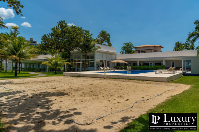 Imagem Casa de Condomínio com 7 Quartos à Venda, em Tenório (praia Vermelha) - Ubatuba Imagem Casa de Condomínio com 7 Quartos à Venda, em Tenório (praia Vermelha) - Ubatuba