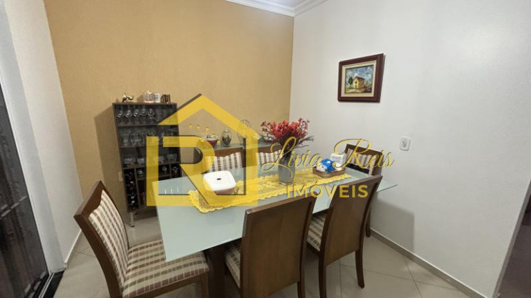 Imagem Casa com 3 Quartos à Venda, 130 m² em Jardim Mariléa - Rio Das Ostras