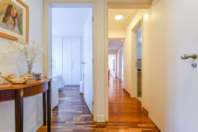 Imagem Apartamento com 4 Quartos à Venda, 200 m² em Consolação - São Paulo Imagem Apartamento com 4 Quartos à Venda, 200 m² em Consolação - São Paulo