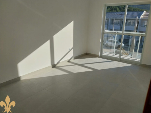 Imagem Sobrado com 2 Quartos à Venda, 75 m² em Sertão Do Maruim - São José Imagem Sobrado com 2 Quartos à Venda, 75 m² em Sertão Do Maruim - São José
