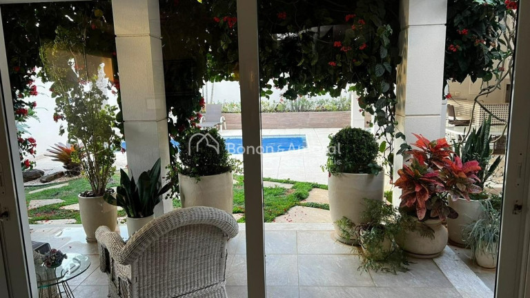 Imagem Casa de Condomínio com 4 Quartos à Venda, 500 m² em Bairro Das Palmeiras - Campinas Imagem Casa de Condomínio com 4 Quartos à Venda, 500 m² em Bairro Das Palmeiras - Campinas