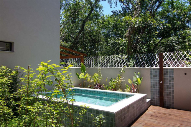 Imagem Casa com 3 Quartos à Venda, em Camburi - São Sebastião Imagem Casa com 3 Quartos à Venda, em Camburi - São Sebastião