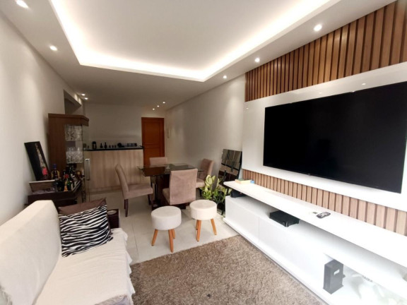 Imagem Apartamento com 2 Quartos à Venda, 71 m² em Jardim Botânico - Porto Alegre