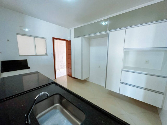 Imagem Casa com 3 Quartos à Venda, 410 m² em Sol Nascente - Guarapari