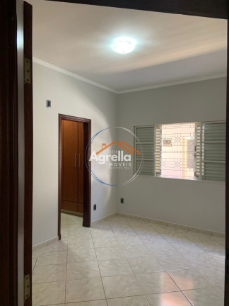 Imagem Casa com 4 Quartos à Venda, 220 m² em Centro - Mogi Guaçu Imagem Casa com 4 Quartos à Venda, 220 m² em Centro - Mogi Guaçu