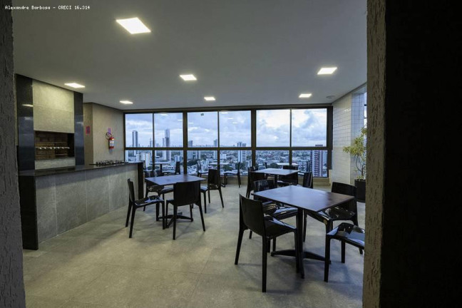 Imagem Apartamento com 2 Quartos à Venda, 50 m² em Madalena - Recife