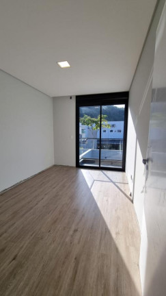 Imagem Sobrado com 3 Quartos à Venda, 187 m² em Jardim Sofia - Joinville