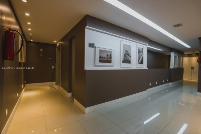 Imagem Apartamento com 3 Quartos à Venda, em Freguesia - Rio De Janeiro Imagem Apartamento com 3 Quartos à Venda, em Freguesia - Rio De Janeiro
