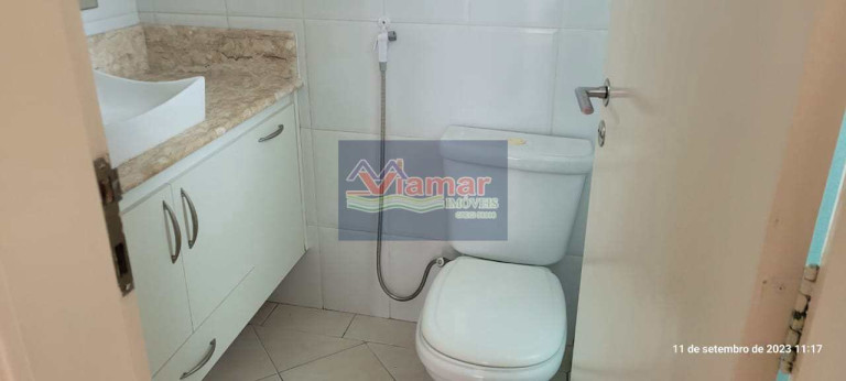 Imagem Apartamento com 2 Quartos para Alugar, 57 m² em Enseada - Guarujá