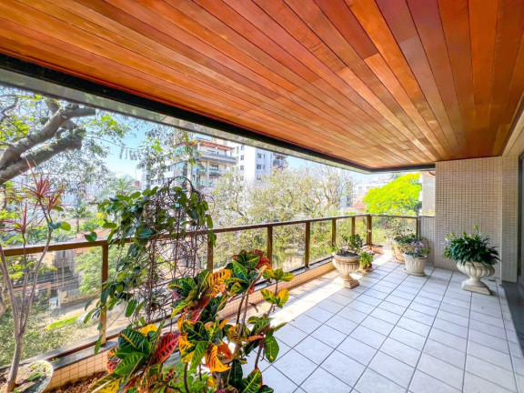Imagem Apartamento com 3 Quartos à Venda, 321 m² em Moinhos De Vento - Porto Alegre
