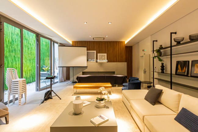 Imagem Imóvel com 3 Quartos à Venda, 388 m² em Vila Nova Conceição - São Paulo