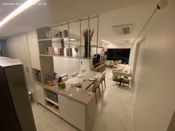 Imagem Apartamento com 2 Quartos à Venda, 72 m² em Boa Viagem - Recife