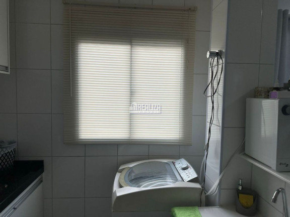 Imagem Apartamento com 2 Quartos à Venda, 45 m² em Conjunto Guanabara - Uberaba Imagem Apartamento com 2 Quartos à Venda, 45 m² em Conjunto Guanabara - Uberaba