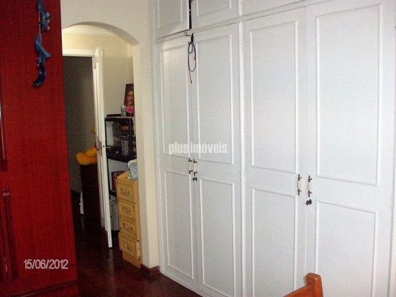 Imagem Casa com 4 Quartos à Venda, 230 m² em Jardim Guedala - São Paulo