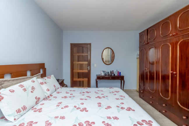Imagem Sobrado com 3 Quartos à Venda, 180 m² em Vila Divina Pastora - São Paulo