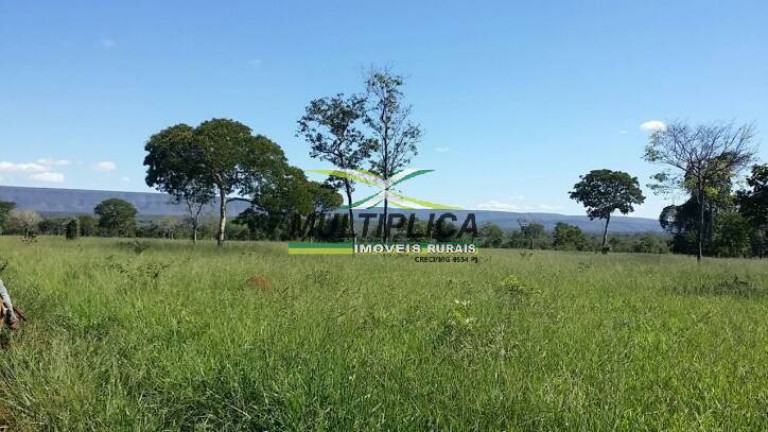 Fazenda à Venda, 905 m² em Centro - Santa Fé De Minas