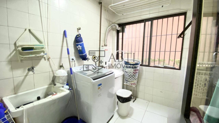 Imagem Apartamento com 4 Quartos à Venda, 130 m² em Moema - São Paulo