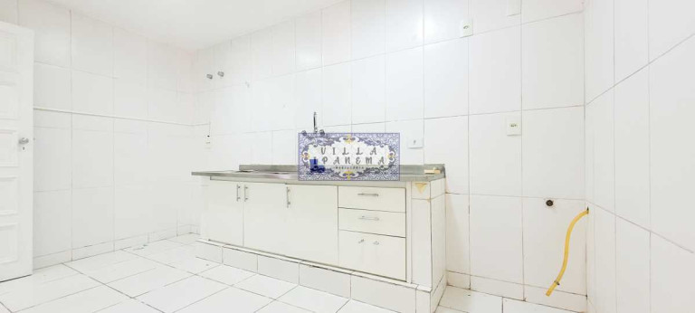 Foto do imóvel Imóvel com 4 Quartos à Venda, 360 m² em Freguesia (jacarepaguá) - Rio De Janeiro