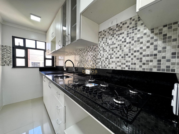 Imagem Apartamento com 3 Quartos à Venda, 60 m² em Pinheirinho - Curitiba