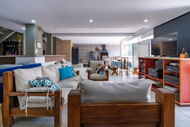 Imagem Casa com 4 Quartos à Venda, 387 m² em Vila Inah - São Paulo
