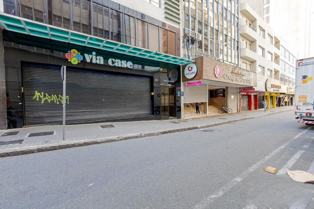 Imagem Sala Comercial à Venda, 158 m² em Centro - Curitiba Imagem Sala Comercial à Venda, 158 m² em Centro - Curitiba