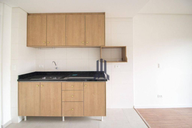 Apartamento com 1 Quarto para Alugar, 31 m² em Novo Mundo - Curitiba