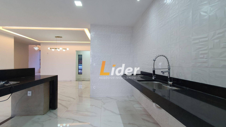 Imagem Casa com 3 Quartos à Venda, 287 m² em São Pedro - Juiz De Fora Imagem Casa com 3 Quartos à Venda, 287 m² em São Pedro - Juiz De Fora