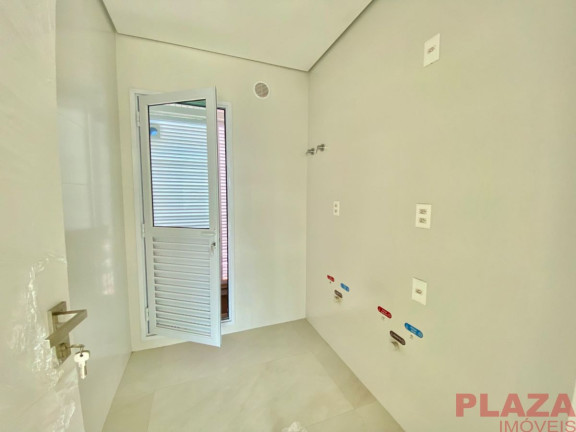 Imagem Apartamento com 4 Quartos à Venda, 132 m² em Centro - Balneário Camboriú Imagem Apartamento com 4 Quartos à Venda, 132 m² em Centro - Balneário Camboriú