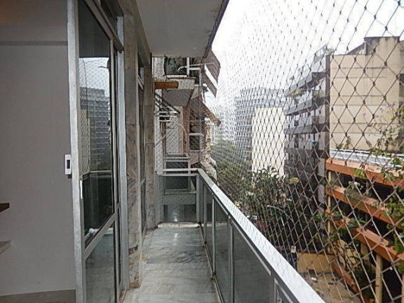 Imagem Apartamento com 3 Quartos à Venda, 147 m² em Lagoa - Rio De Janeiro Imagem Apartamento com 3 Quartos à Venda, 147 m² em Lagoa - Rio De Janeiro