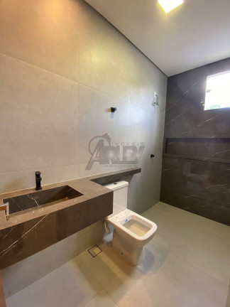 Imagem Casa com 3 Quartos à Venda, 290 m² em Ibituruna - Montes Claros