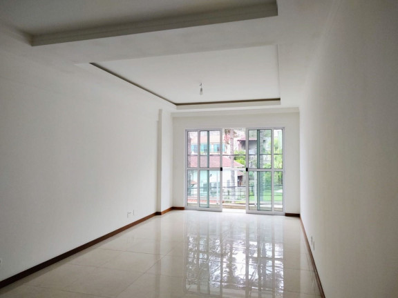 Imagem Imóvel com 3 Quartos à Venda, 112 m² em Tijuca - Teresópolis