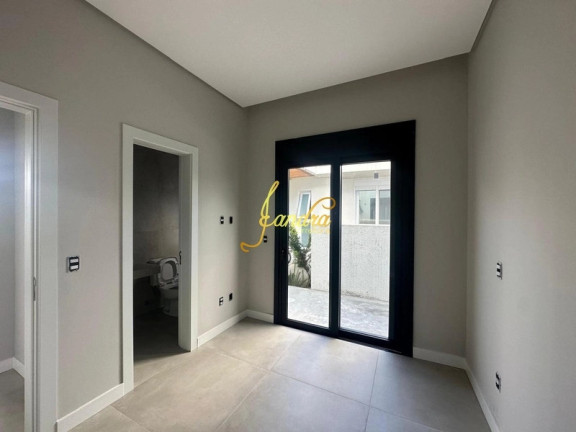 Imagem Casa de Condomínio com 4 Quartos à Venda, 147 m² em Centro - Xangri-la