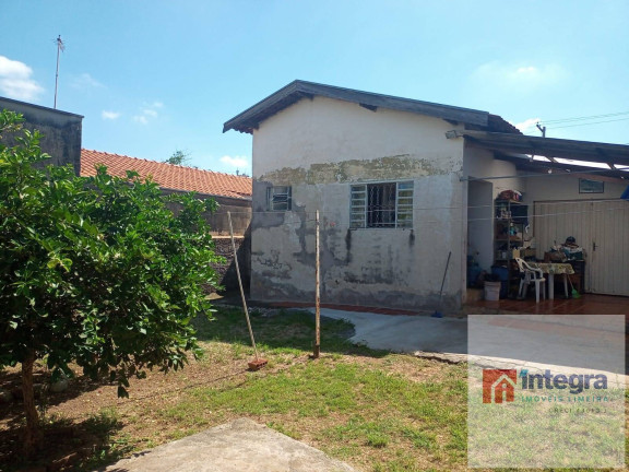 Imagem Casa com 2 Quartos à Venda, 268 m² em Vila Camargo - Limeira Imagem Casa com 2 Quartos à Venda, 268 m² em Vila Camargo - Limeira
