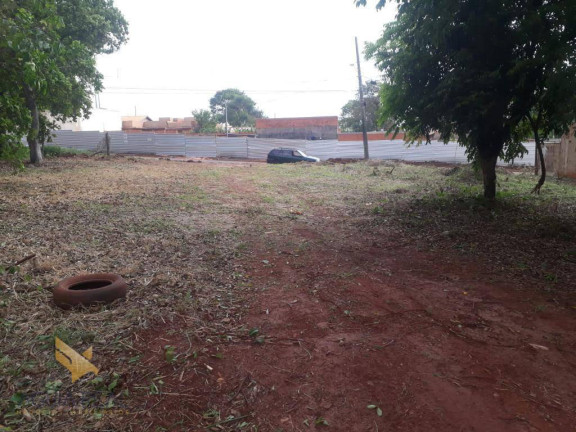 Imagem Terreno à Venda, 420 m² em Parque Residencial Rita Vieira - Campo Grande