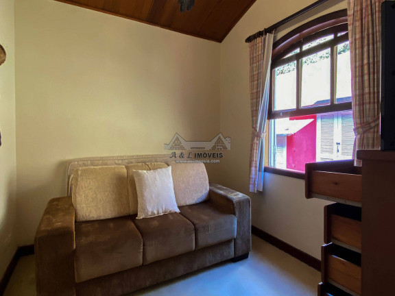 Imagem Casa com 4 Quartos à Venda, 196 m² em Alto Da Vila Inglesa - Campos Do Jordão Imagem Casa com 4 Quartos à Venda, 196 m² em Alto Da Vila Inglesa - Campos Do Jordão